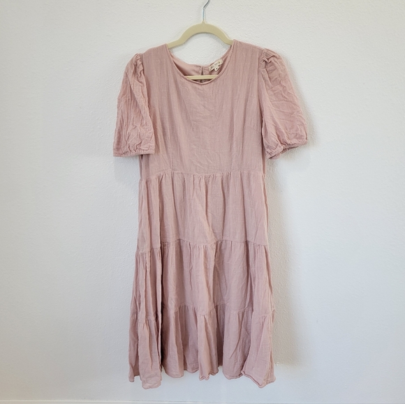 Shop Stevie Dresses & Skirts - Shop Stevie Light Pink Tiered Midi Dress Puff Sleeve Women’s M